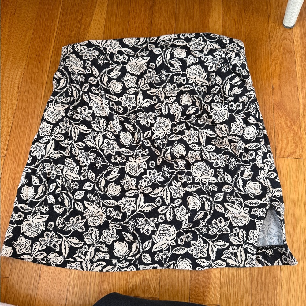 Mango Black and White Mini Pencil Skirt with Slit